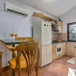 Mirna נייביצה