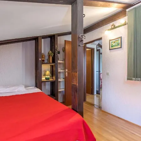 Mirna Apartment